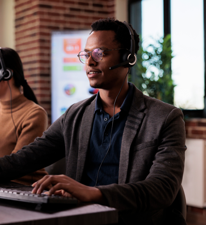 Homem de negócios ao telefone